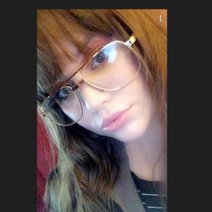 Meet your Posher, Alisha